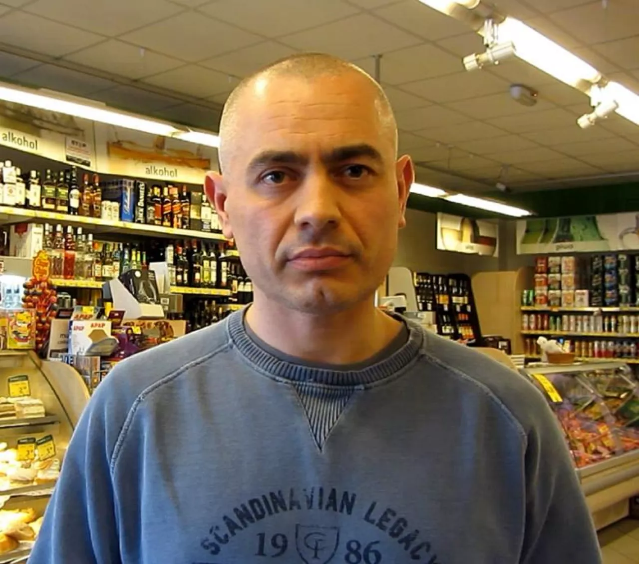Piotr Szylar, ajent Freshmarketu, zlokalizowanego przy ul. Tęczowej we Wrocławiu ()