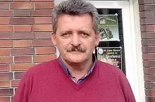 Dariusz Przynoga,  współwłaściciel sklepu Melba w Stęszewie ()