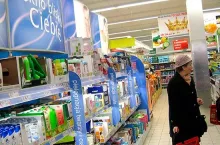 Kosmetyki w sklepach sieci Biedronka, fot. WG ()