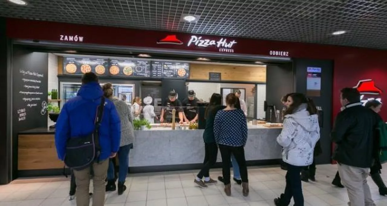 Pilot nowego formatu marki Pizza Hut Express w Polsce, fot. materiały prasowe ()