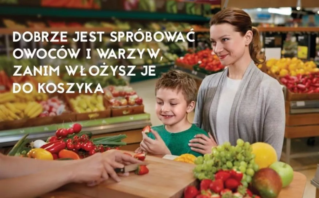 Stoiska  z usługą Spróbuj Zanim Wybierzesz pojawią się w 80 polskich hipermarketach sieci Tesco. (fot. Tesco Polska)