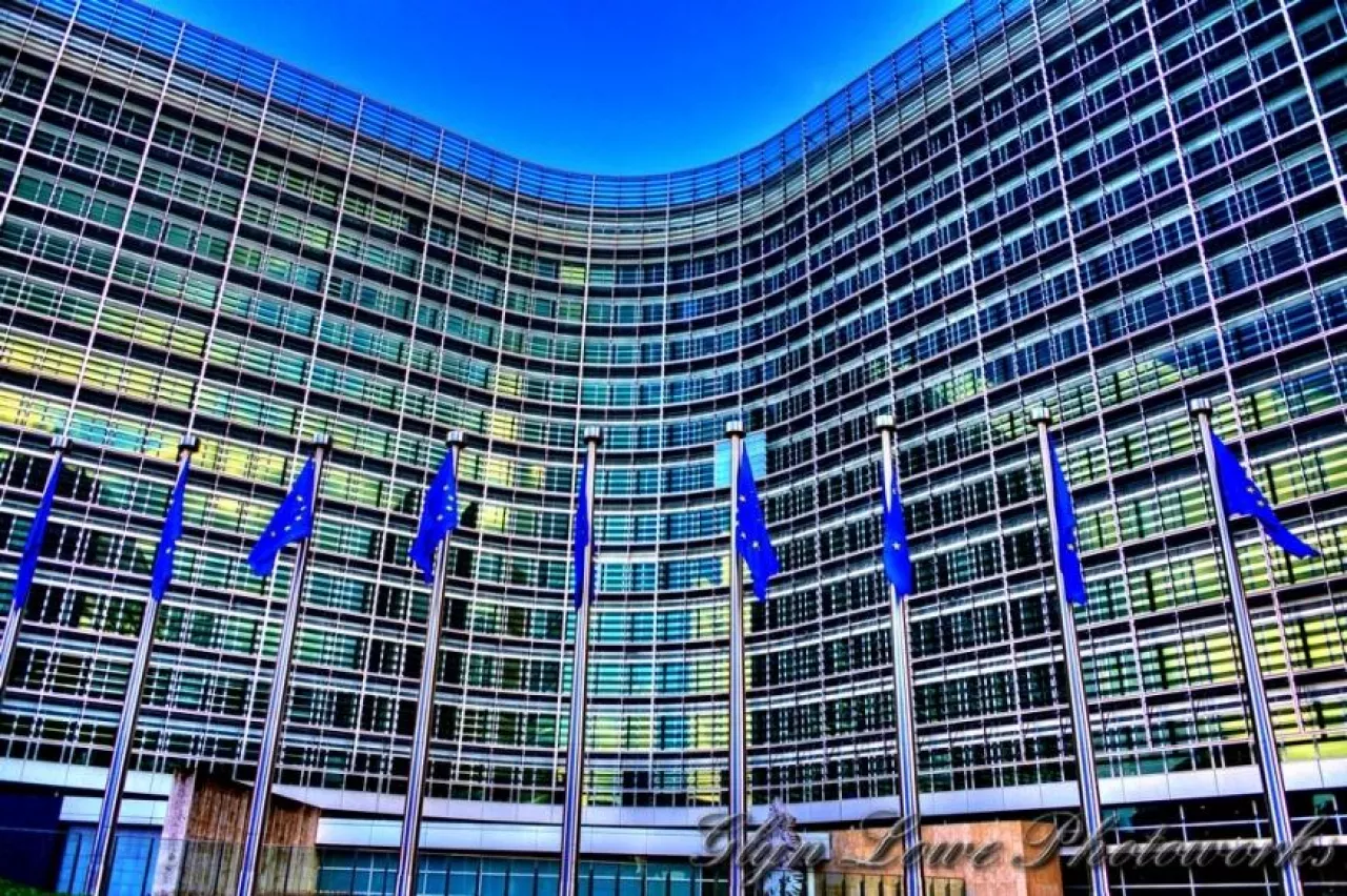 Siedziba Komisji Europejskiej w Brukseli (Flickr, na lic. CC BY-2.0)