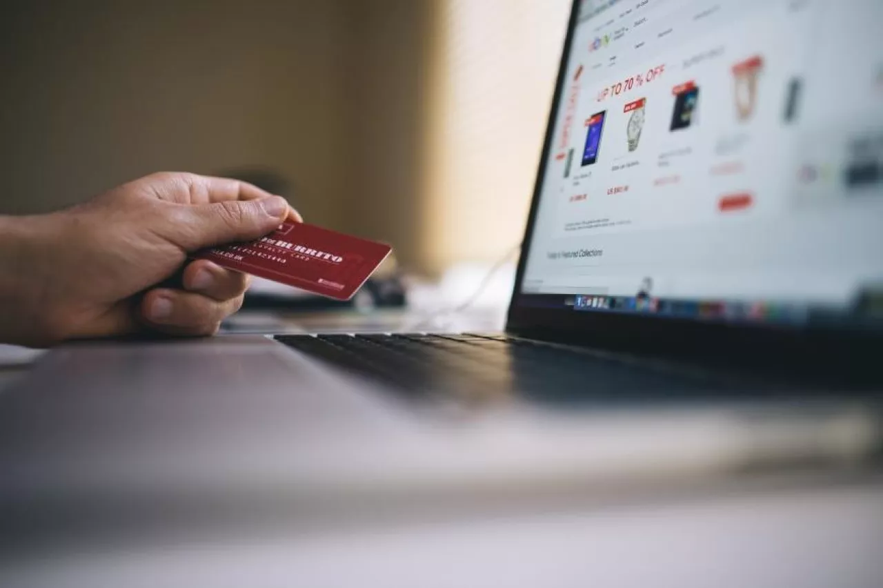 Polacy kupują najwięcej w chińskich e-sklepach (Pixabay)