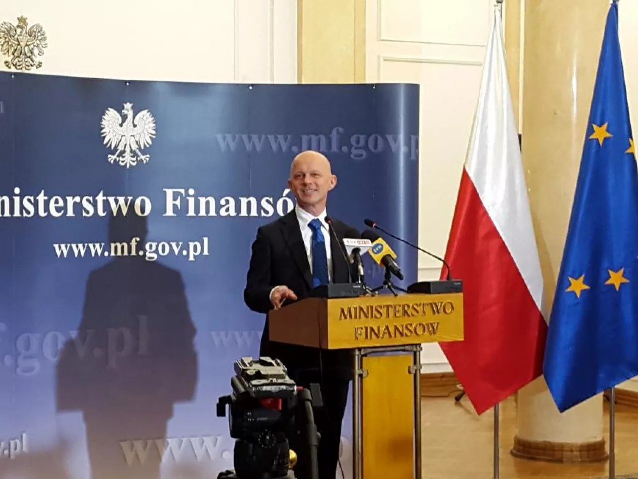 Minister finansów Paweł Szałamacha podczas wtorkowej konferencji prasowej (fot. wiadomoscihandlowe.pl)