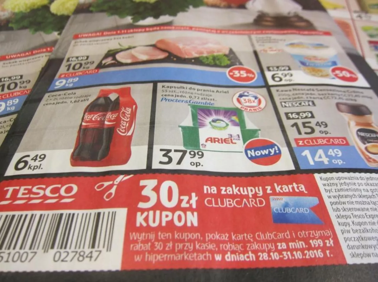 Klienci Tesco kupony rabatowe znajdą w gazetce promocyjnej sieci (fot. materiały prasowe)