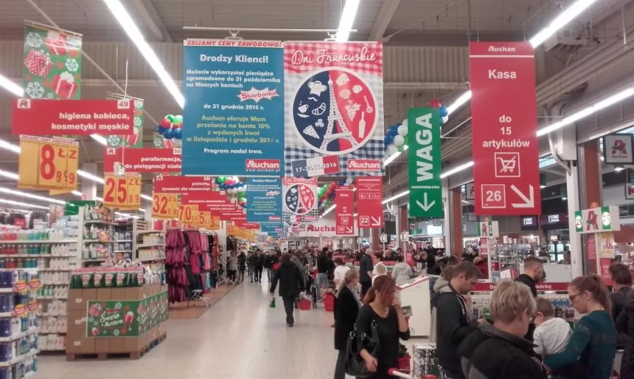 Hipermarket Auchan w Markach pod Warszawą (materiały własne)