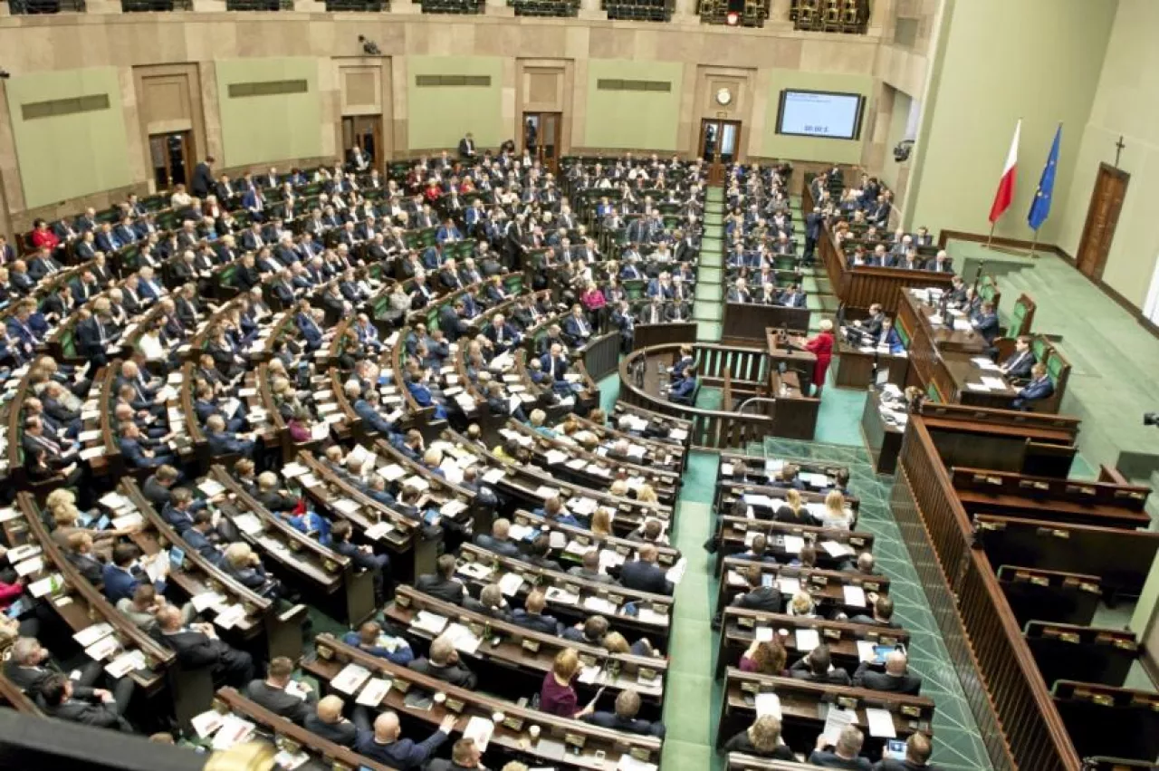 Przeciwko uchwalonej przez Sejm ustawie głośno protestowała cała branża handlowa (fot. KPRM/CC0)