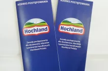 Na zdj. Kodeks postępowania dla dostawców, klientów i partnerów handlowych Hochland Polska (fot. materiały prasowe)
