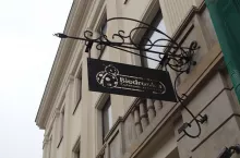 Sklep sieci Biedronka w Warszawie, przy ul. Nowy Świat (materiały prasowe, JMP)