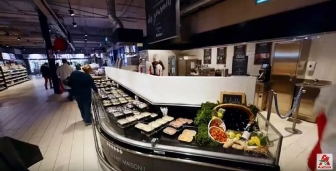 Auchan France  - hipermarket po modernizacji - 2