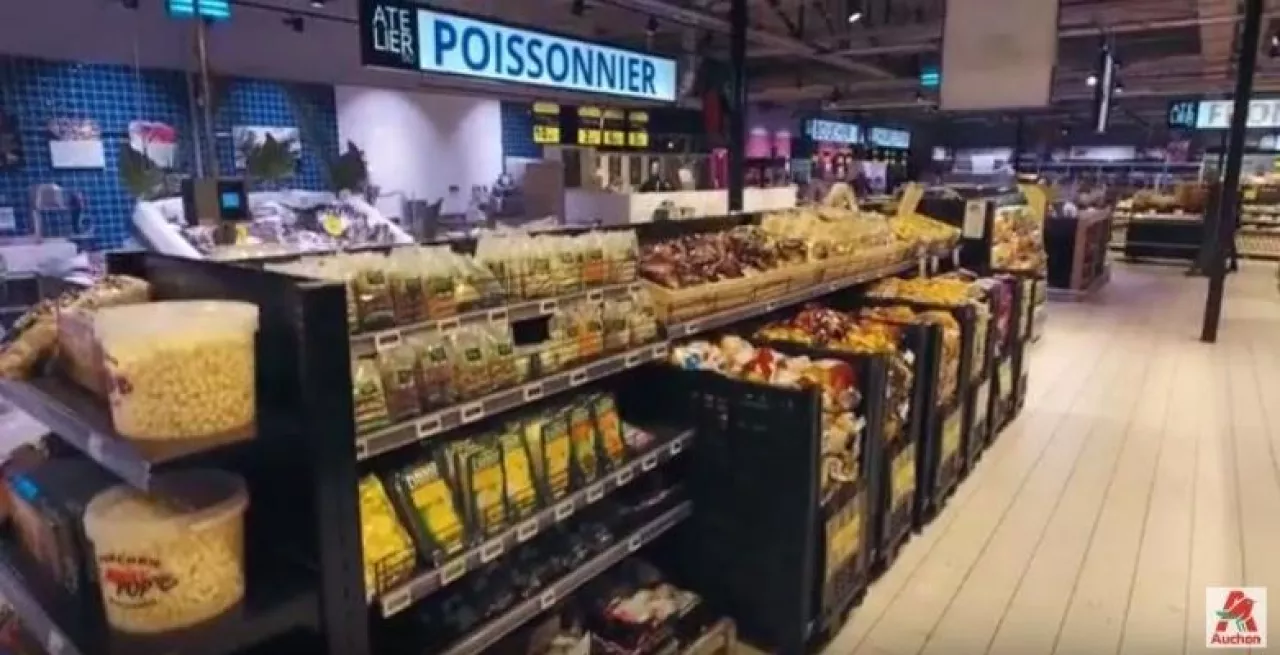 Auchan France  - hipermarket po modernizacji - 2