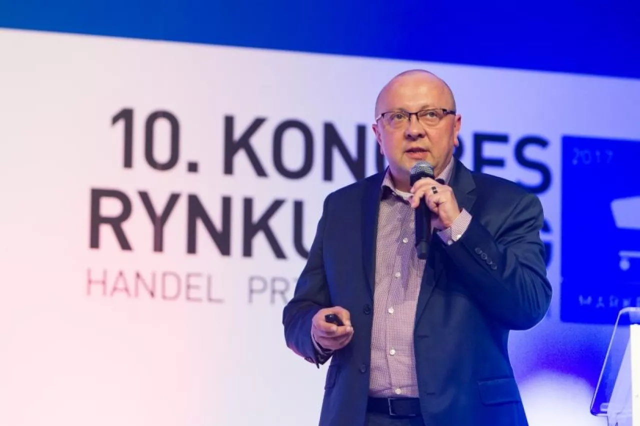 Radosław Chmurak, wiceprezes firmy Tarczyński podczas wystąpienia na Kongresie Rynku FMCG 2017 (Fot. Radosław Pasterski)