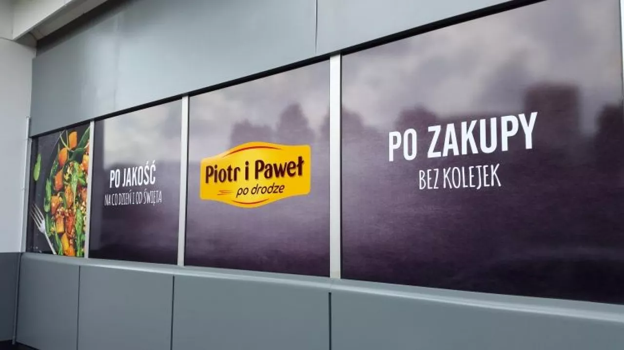 Pierwszy sklep Piotr i Paweł Po Drodze ruszył w lipcu w Warszawie (fot. wiadomoscihandlowe.pl)