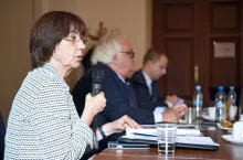 prof. Ewa Bulska, pierwsza przewodnicząca Rady Metrologii, podczas inauguracyjnego posiedzenia (Źródło: GUM)
