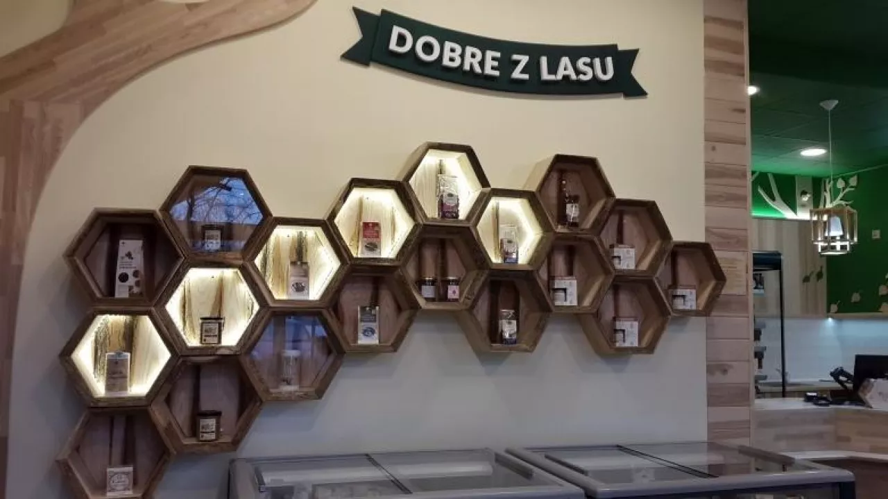 Tak wygląda sklep Dobre z Lasu - nowej sieci rozwijanej przez Lasy Państwowe (fot. wiadomoscihandlowe.pl)
