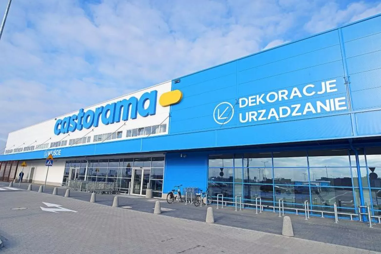 Hipermarket DIY sieci Castorama w Poznaniu (Castorma Polska)