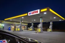 Stacja paliw sieci Lotos (Lotos)