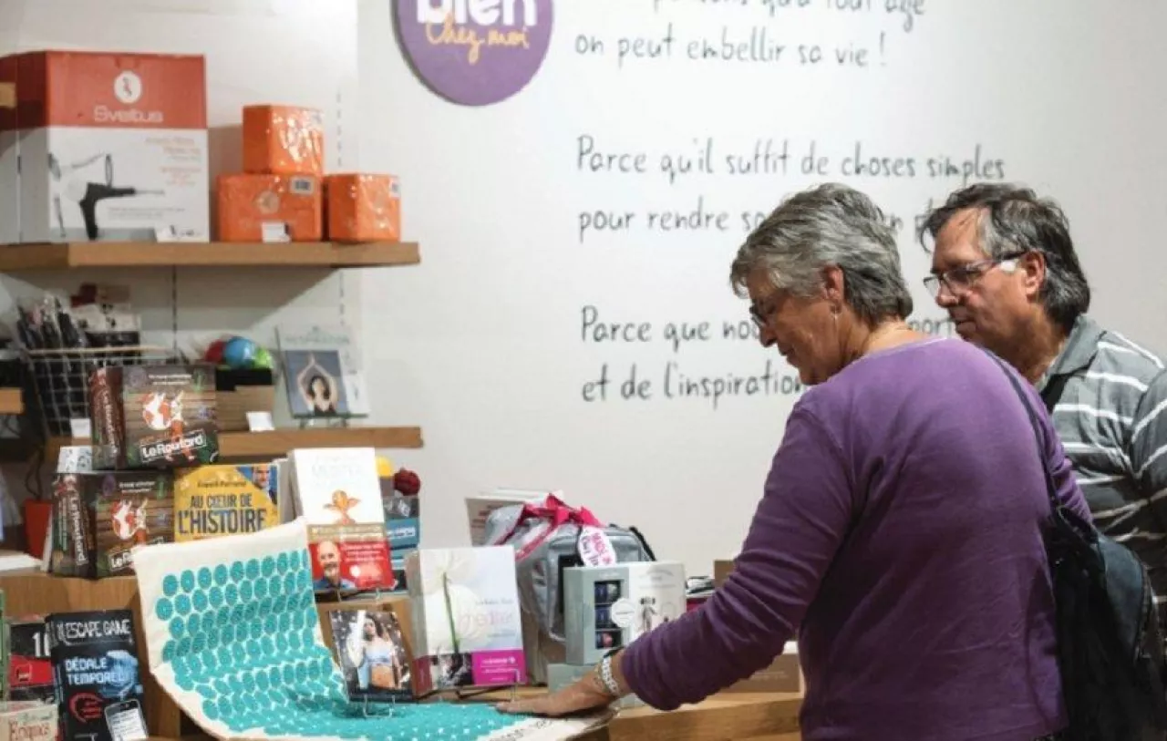 Placówki Bien Chez Moi w założeniu mają stać się ”partnerami życia” dla seniorów (fot. materiały prasowe, Grupa Muszkieterów)