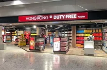 Hong Kong Duty Free shop at HK West Kowloon Station (By N509FZ [CC BY-SA 4.0])