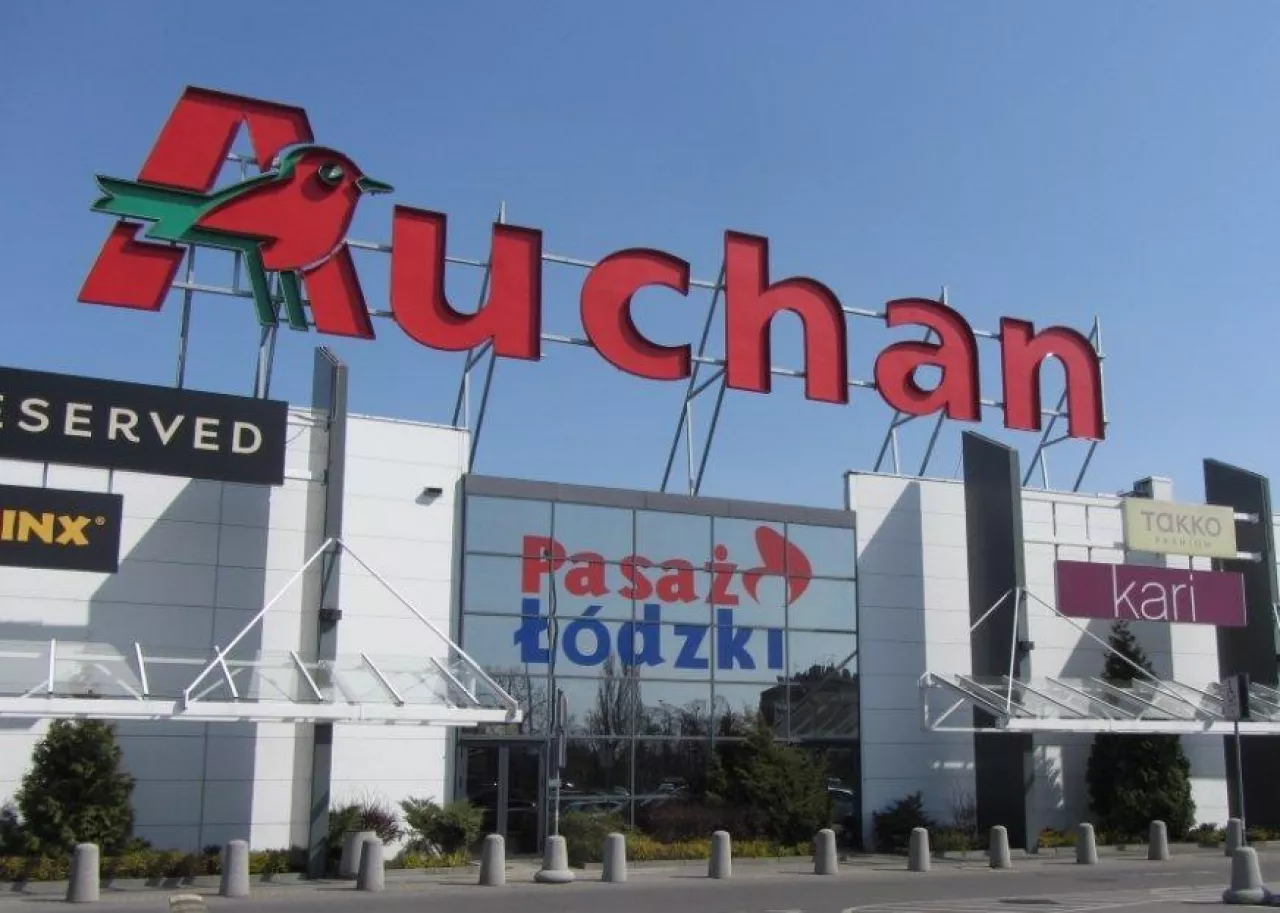 Hipermarket Auchan, Pasaż Łódzki, Łódź, Al. Jana Pawła II (fot. Konrad Kaszuba)