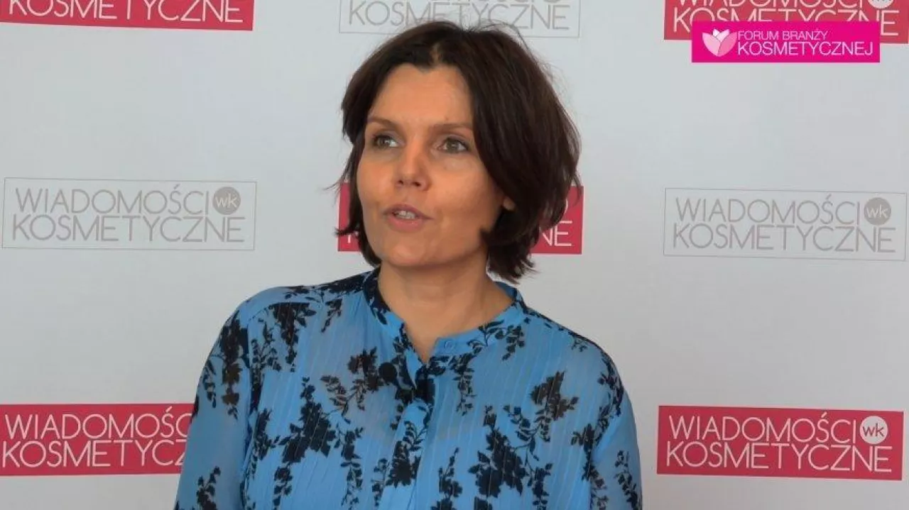 Marta Marczak, dyrektor zespołu strategii marki, PwC podczas VI Forum Branży Kosmetycznej (fot. Wiadomości Kosmetyczne)