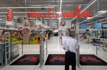 Hipermrket sieci Auchan w Łomiankach (materiały własne)