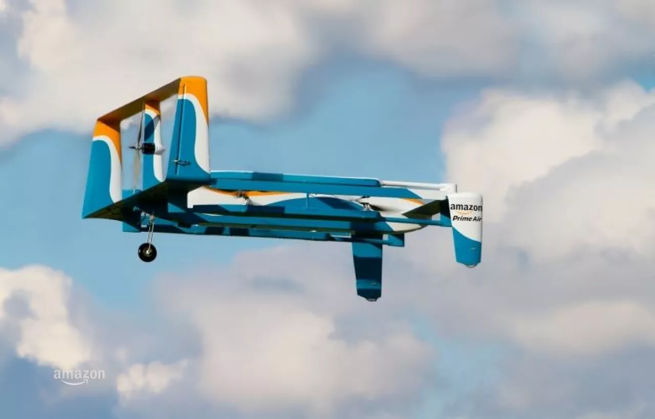 Dron dostawczy Amazon Prime Air (fot. mat. prasowe Amazon)
