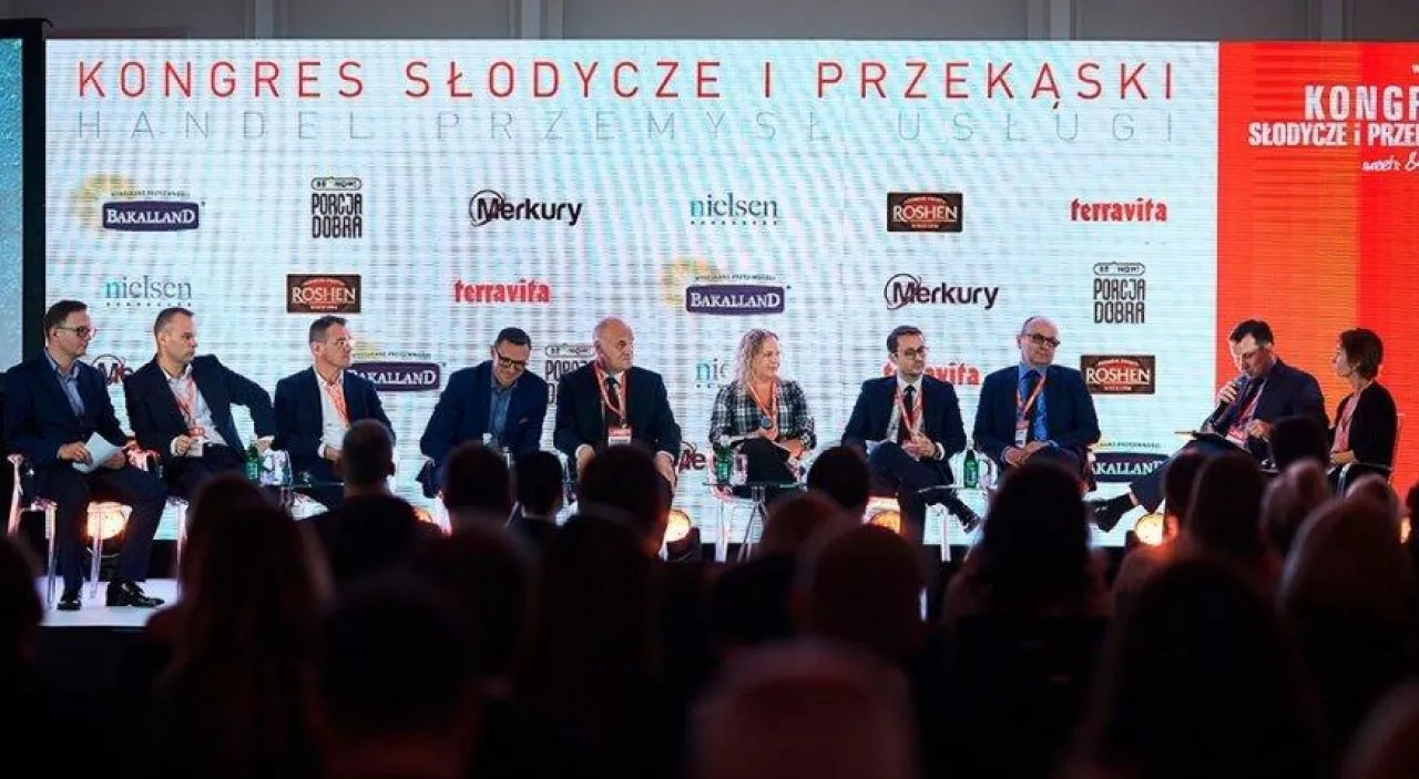 Na zdj. debata podczas ubiegłorocznego Kongresu Słodycze i Przekąski (fot. wiadomoscihandlowe.pl)