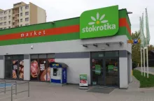 Market Stokrotka, Łódź, ul. Strycharska (fot. Konrad Kaszuba)