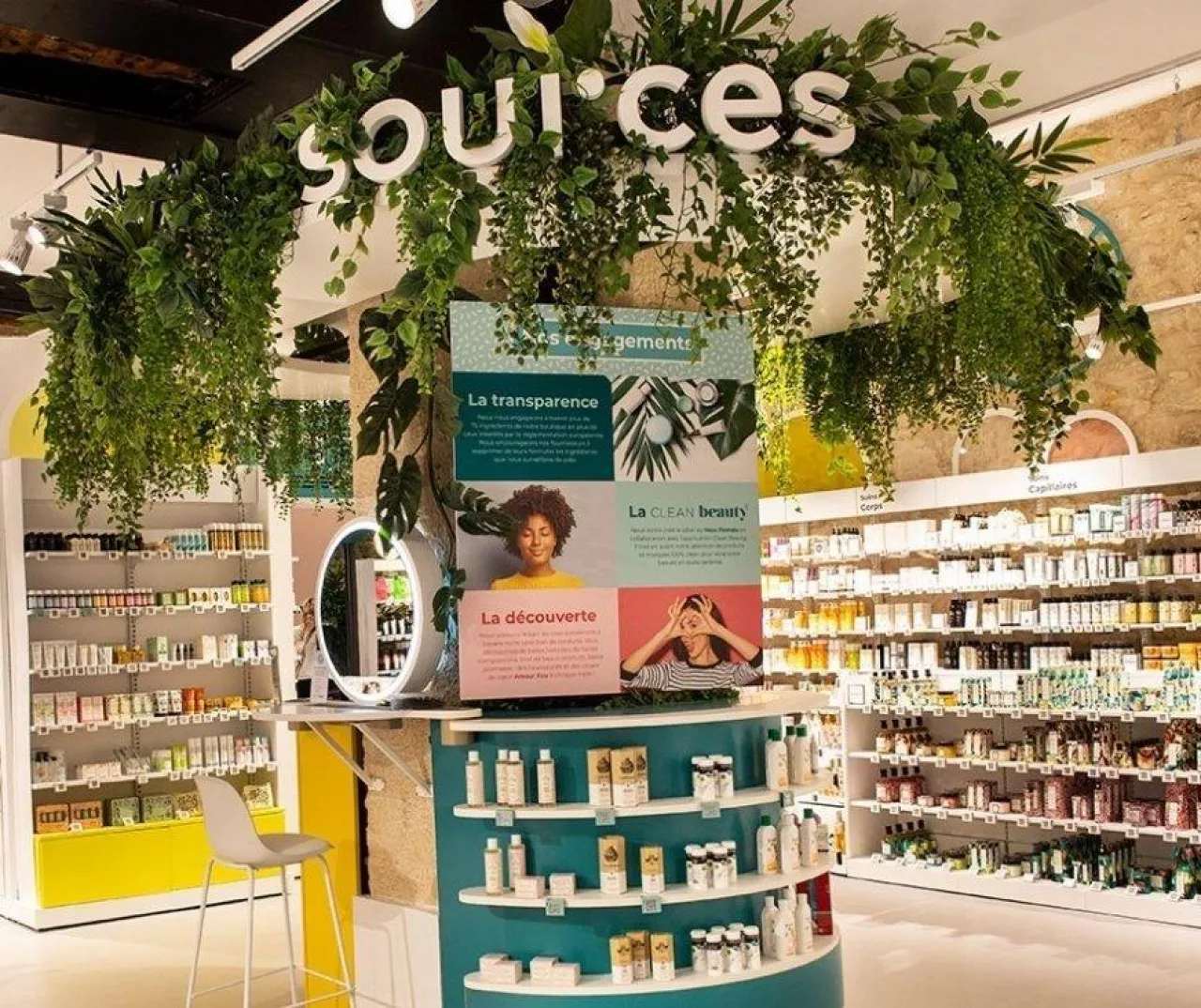 Sources to nowatorski koncept sieci Carrefour oparty na badaniach konsumentów, dla których skład produktu stał się drugim kryterium zakupu, po cenie (fot. Sources Carrefour)