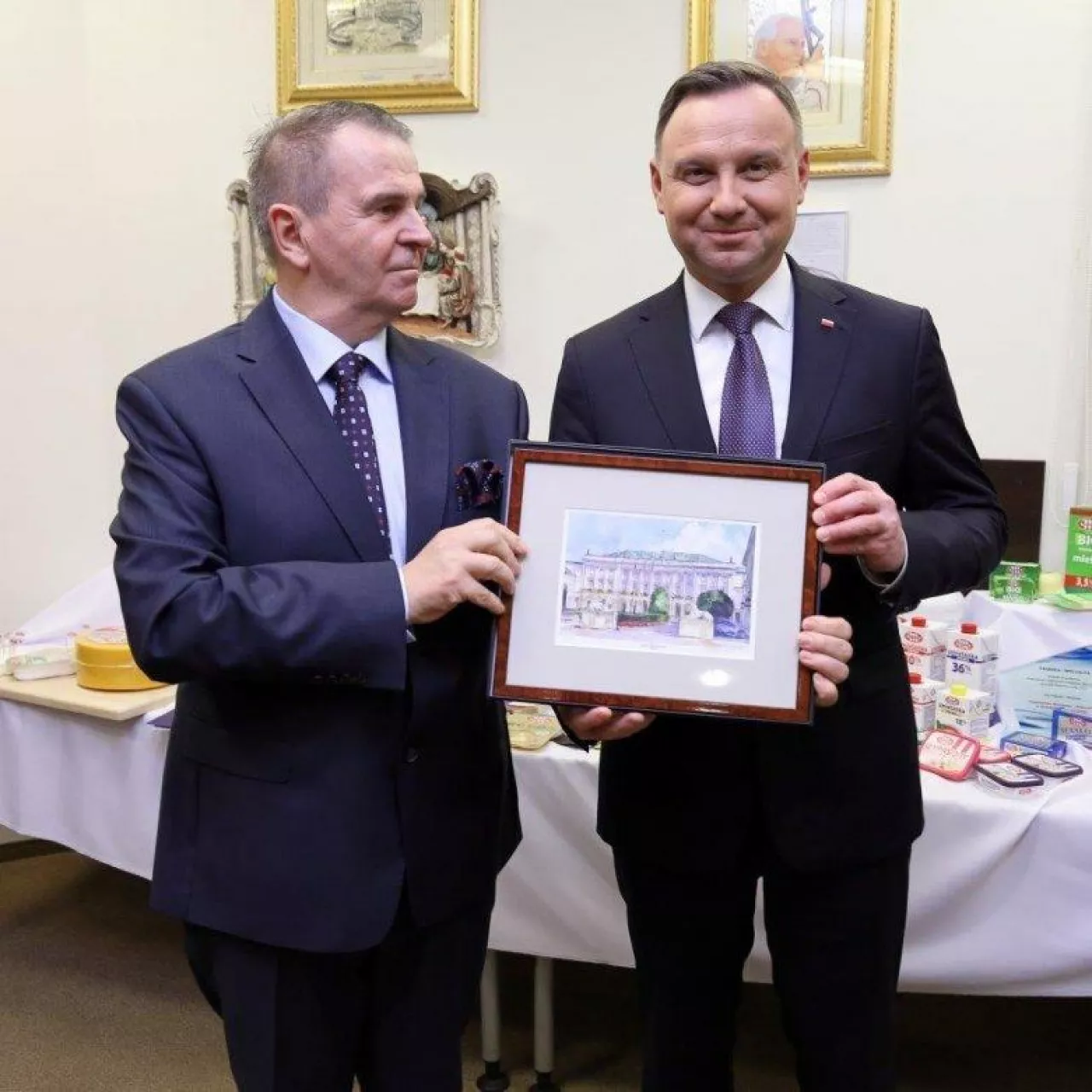 Prezydent Duda odwiedził Mlekovitę - 2