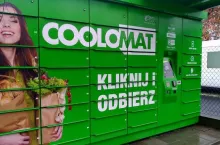 Coolomaty wciąż stoją w Warszawie, ale wkrótce zostaną zdemontowane (fot. wiadomoscihandlowe.pl)
