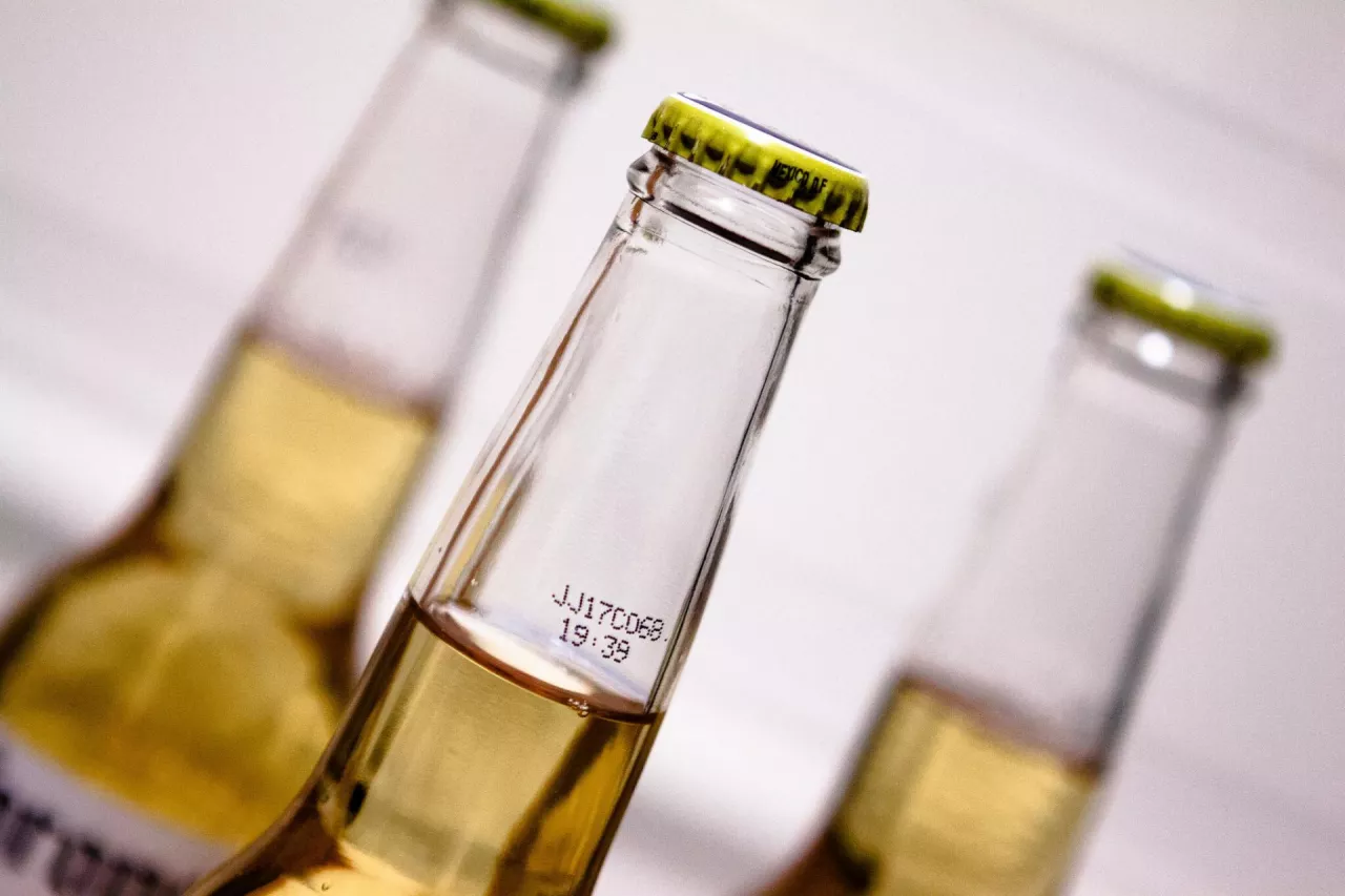 Corona to jedno z piw dostępnych w biedronkowej promocji (Flickr/Jirka Matousek)