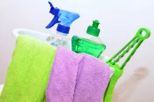 Inspekcja Handlowa skontrolowała oznakowanie opakowań detergentów. Nieprawidłowości wykryto u 26 detalistów i hurtowników (pixabay.com)