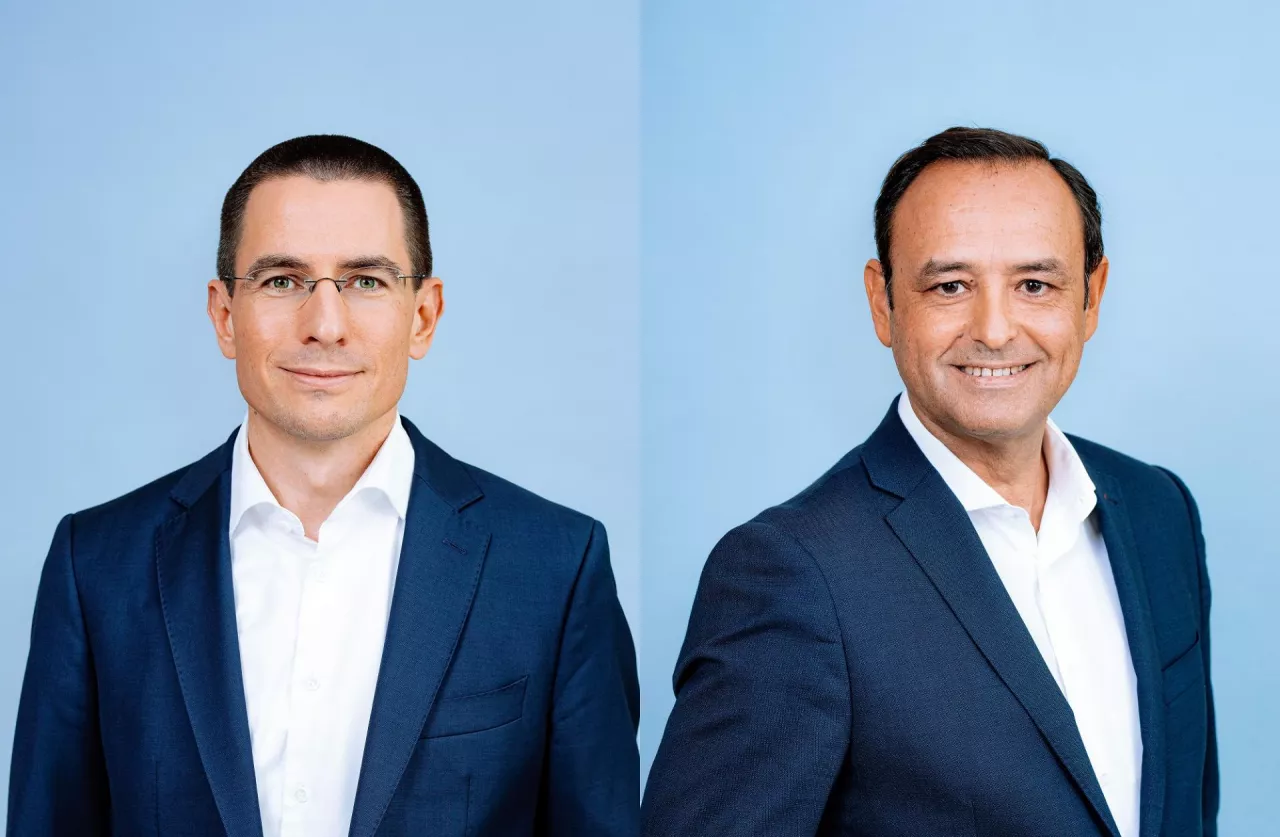 Christian Baier (z lewej) i Rafael Gasset, nowi dyrektorzy generalni Metro AG (mat. prasowe)
