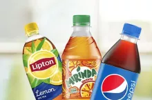 Butelki napojów koncernu PepsiCo (PepsiCo)