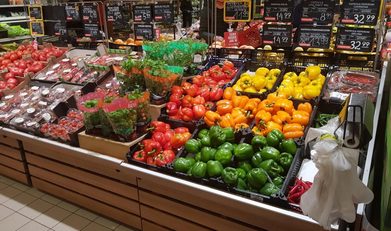 Na zdjęciu warzywa w sklepie Spar (fot. mat. prasowe)
