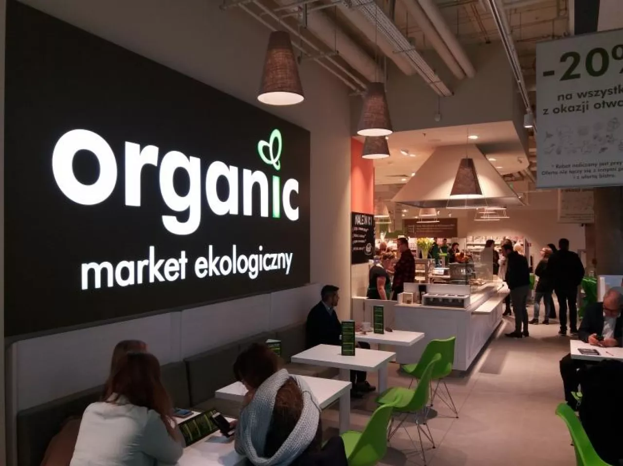 Na zdj. Organic Market - największy w Polsce market ekologiczny połączony z ekologicznym Bistro (mat. pras.)