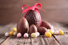 Okres przed Wielkanocą to dla producentów słodyczy czas żniw (fot. Shutterstock)