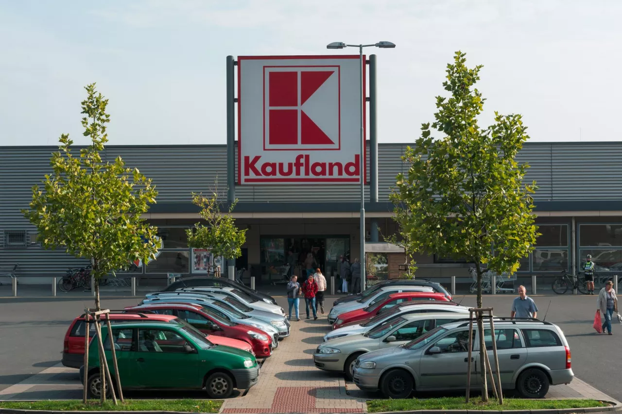 Hipermarket sieci Kaufland (Shutterstock)