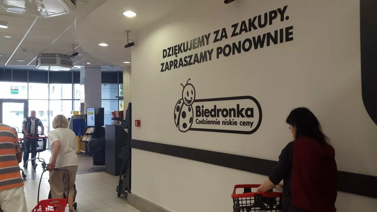 Biedronka to idealny przykład tzw. supermarketyzacji dyskontu (fot. wiadomoscihandlowe.pl)