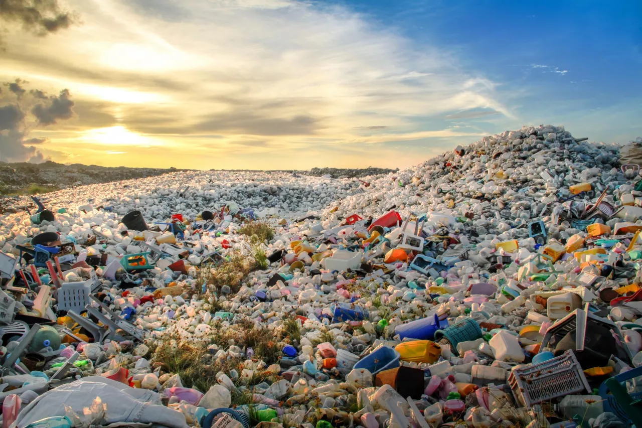 Zmiany w systemie ROP mają na celu wdrożenie zasad określonych w dyrektywie 2008/98/WE w sprawie odpadów (fot. Shutterstock)