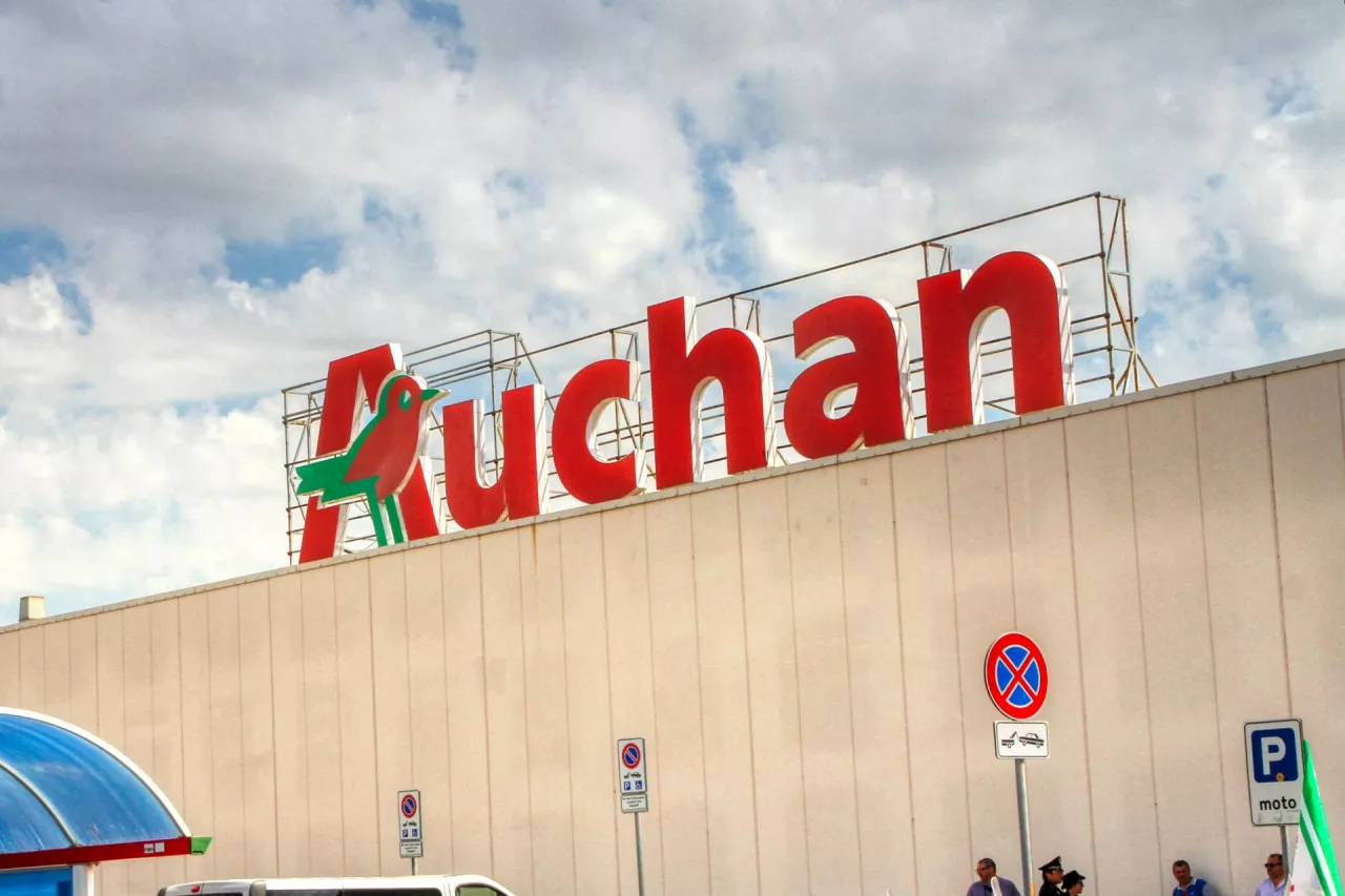 Auchan (fot. Massimo Todaro / Shutterstock.com)