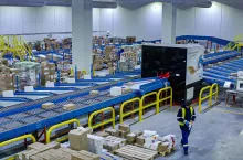 Sorter do kompletacji produktów głęboko mrożonych w magazynie Frigo Logistic (Frigo Logistic)