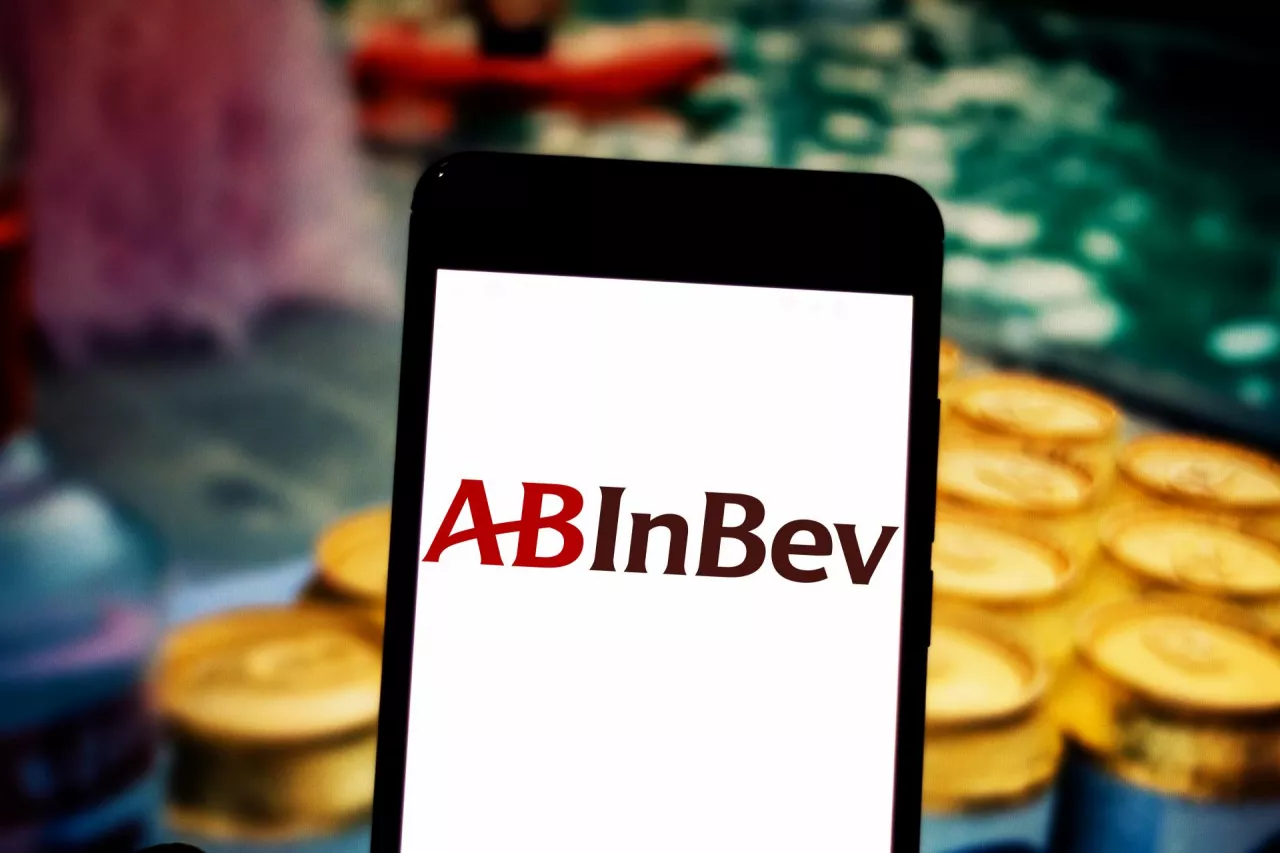 AB InBev (shutterstock.com)