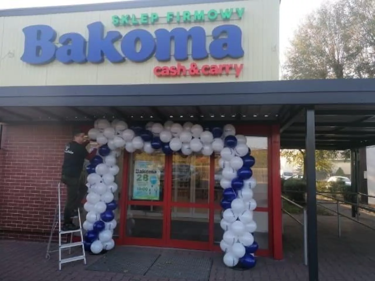 Pierwszy sklep firmowy Bakoma w Międzyrzeczu (wiadomoscihandlowe.pl)