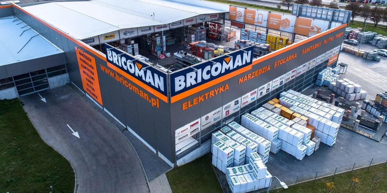 Na zdj. market sieci Bricoman (mat. prasowe)