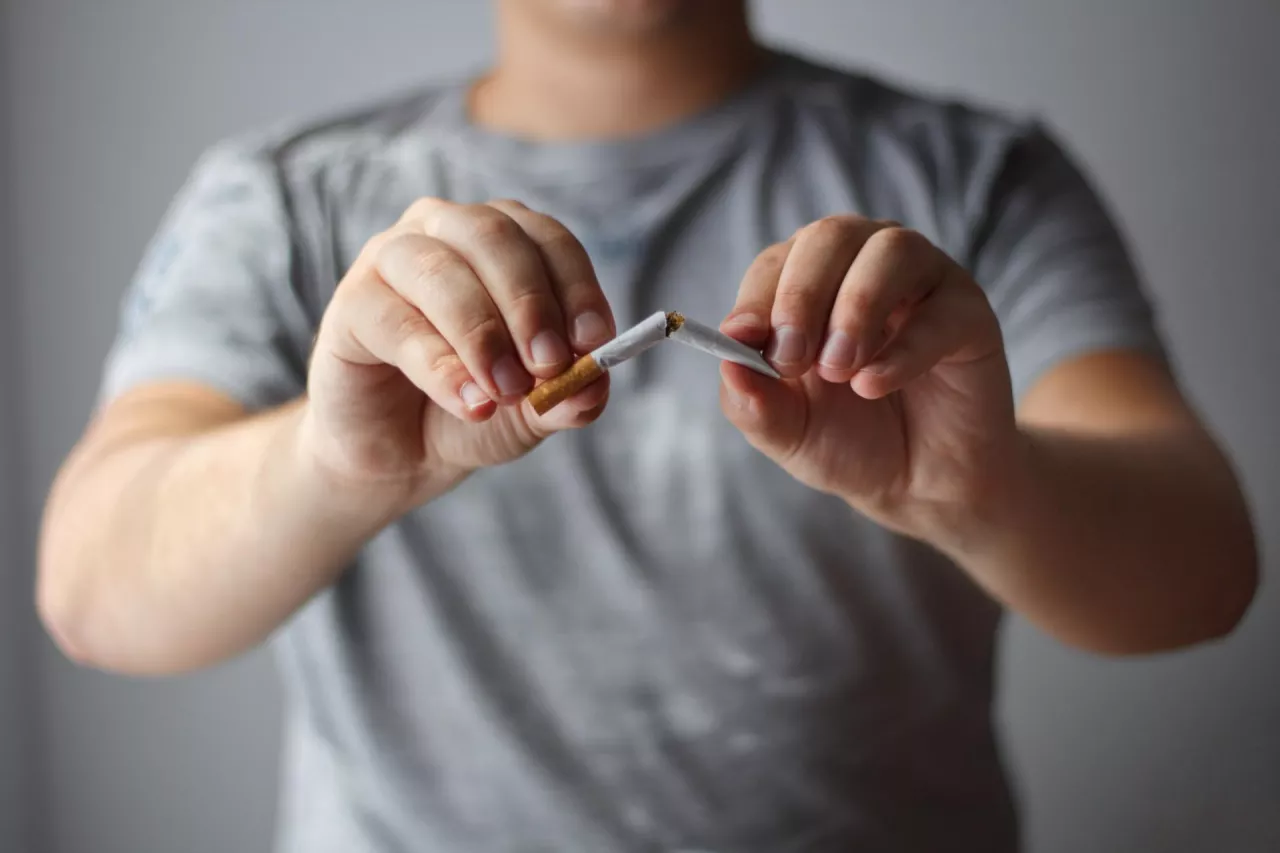 Koncarny tytoniowe inwestują w podgrzewacze tytoniu (Shutterstock)