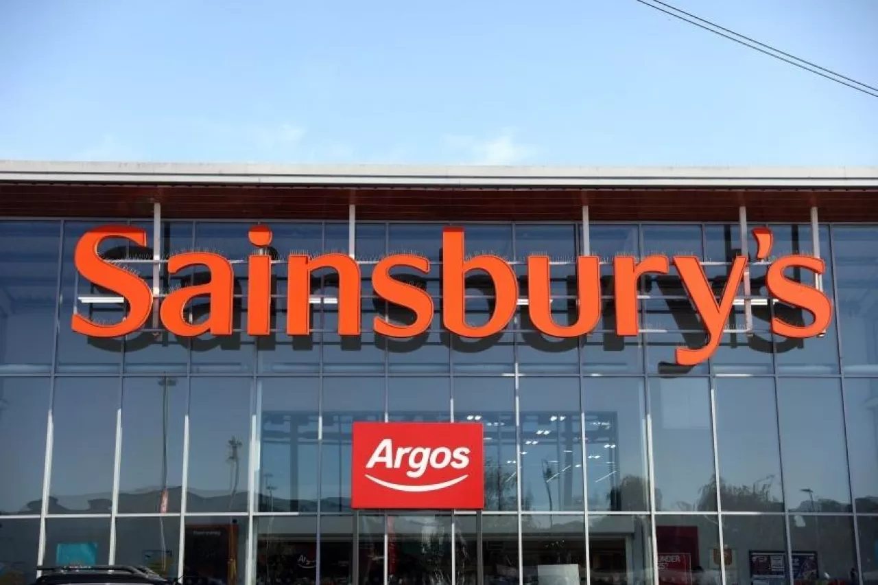 W kampanii świątecznej Sainsbury’s porównuje swoje ceny z siecią Aldi (J Sainsbury)