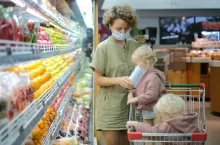 Wysoka inflacja to dla handlu dobra okazja do podwyższenia marż (fot. Shutterstock)